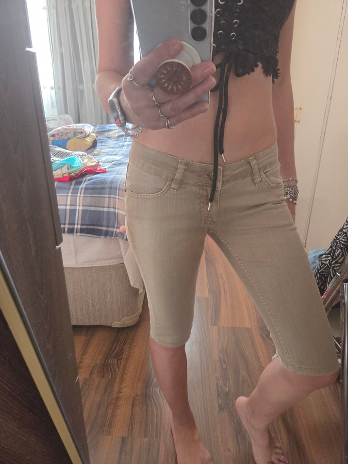 Bej bermuda şort - Görsel 3