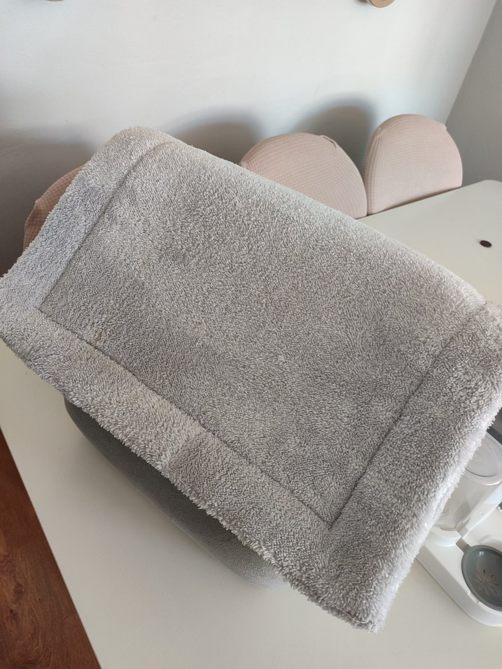 Gri Kediler İçin Yumuşak Ev - Görsel 3