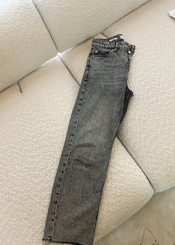 Gri Regular Fit Midi Denim Kadın Kot Pantolon - Görsel 2