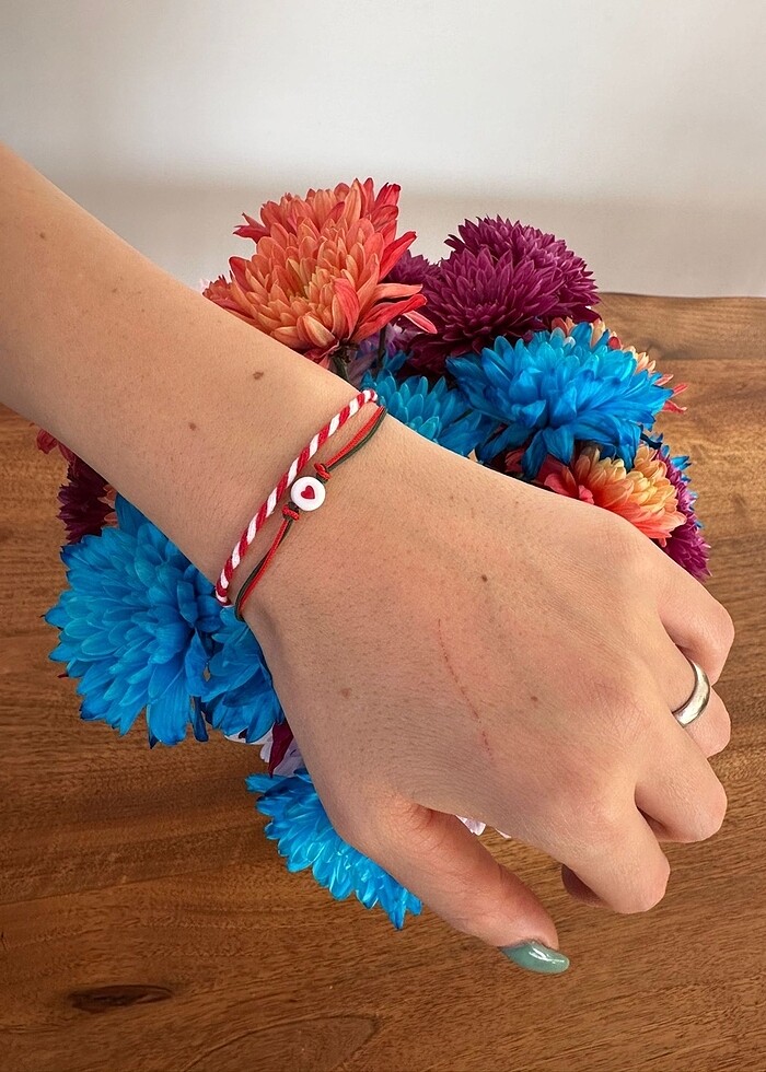 Marteniçka bileklik - Görsel 2