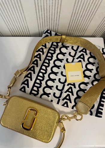 Marc Jacobs Snapshot Metalik Gold Altin Canta