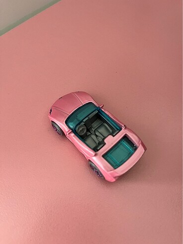  Beden Renk Hot Wheels Barbie