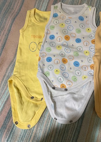Sarı Pamuklu Askısız Bebek Body - Görsel 3
