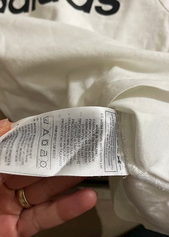 Adidas Beyaz Kısa Kollu Tişört - Görsel 8