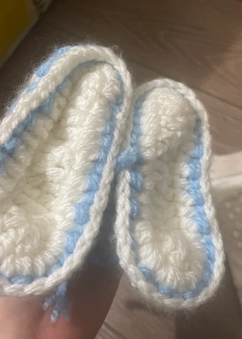 Bebek Örgü Patik ve Diz Koruyucu Seti - Görsel 4