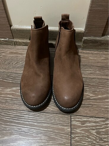 Clarks Tu Marka Bot