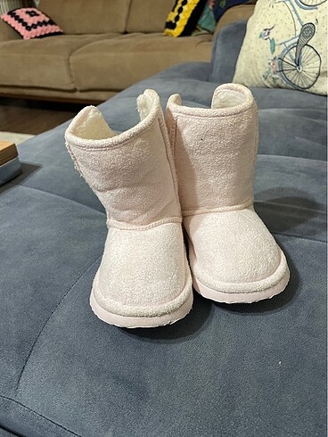 H&M bebek botu