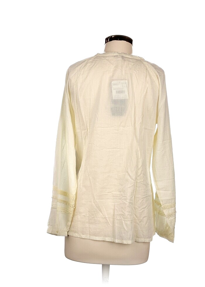 LC Waikiki Bluz %70 İndirimli. - Görsel 3