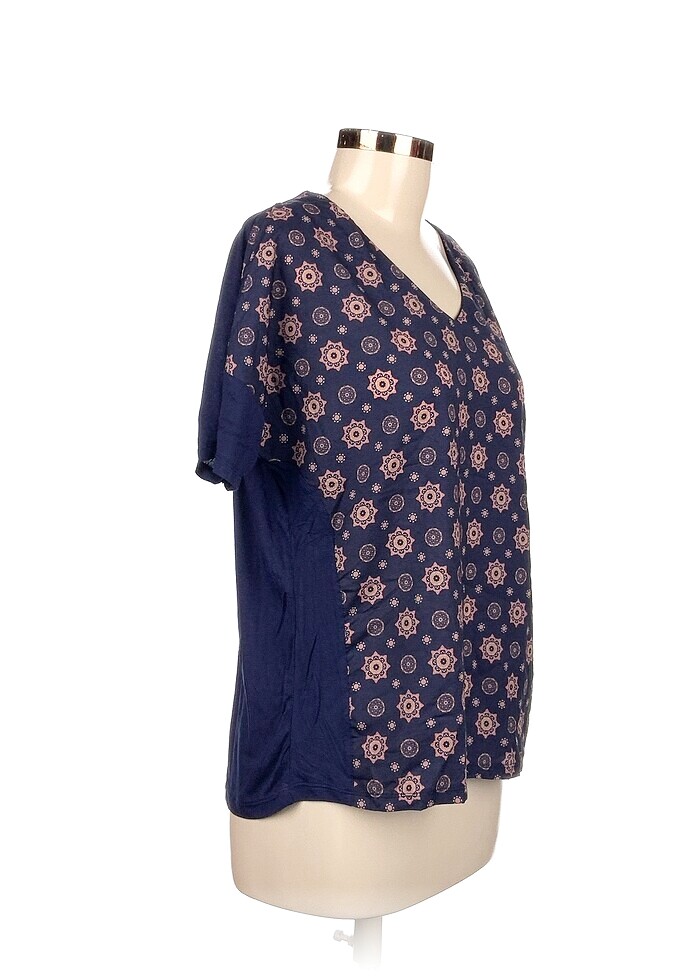 Defacto Bluz %70 İndirimli. - Görsel 2