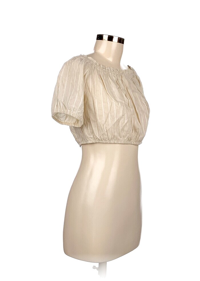 LC Waikiki Bluz %70 İndirimli. - Görsel 2