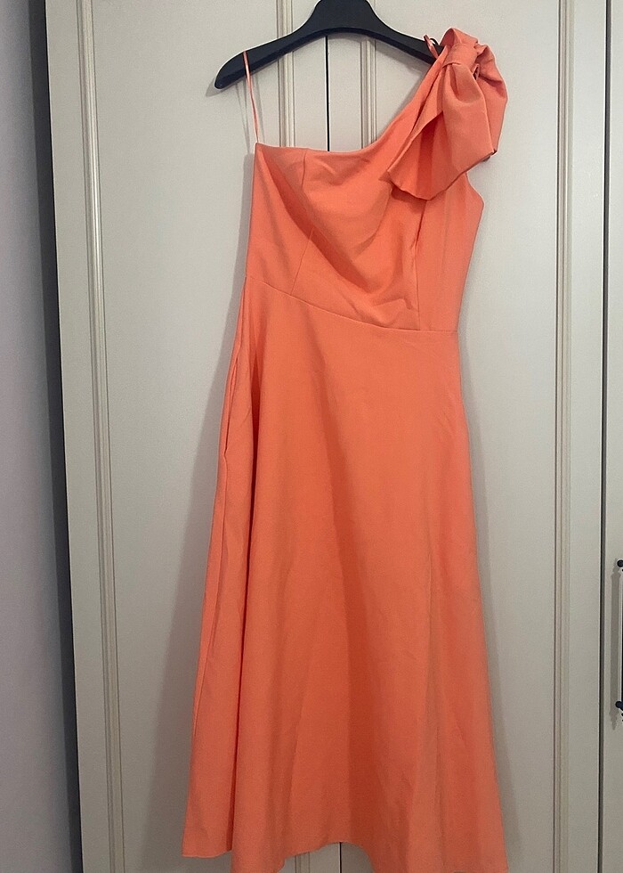 Turuncu Elbise ( Etiketi üzerinde) - Görsel 3