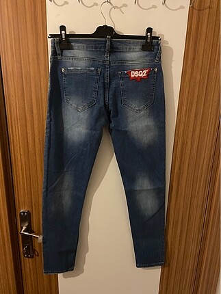 40 Beden Dsquared2