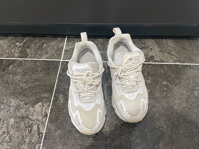 Nike Spor Ayakkabı