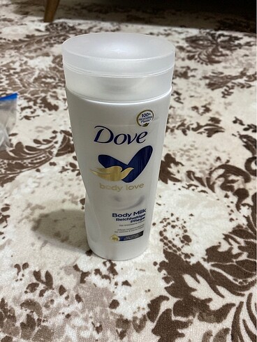 Dove vücut sütü