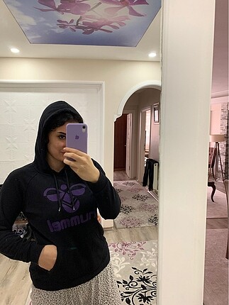 Hummel sweatshirt