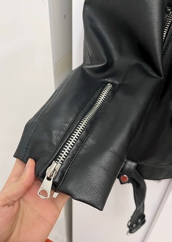 Stradivarius deri ceket - Görsel 7