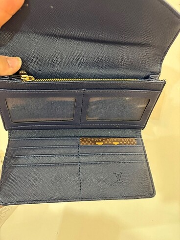 Louis Vuitton Sıfır kutulu cüzdan