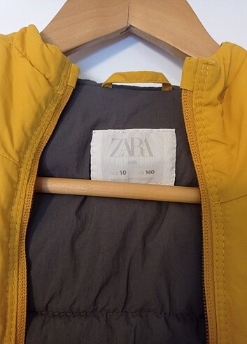 Zara Çocuk Mont 10 Yaş 