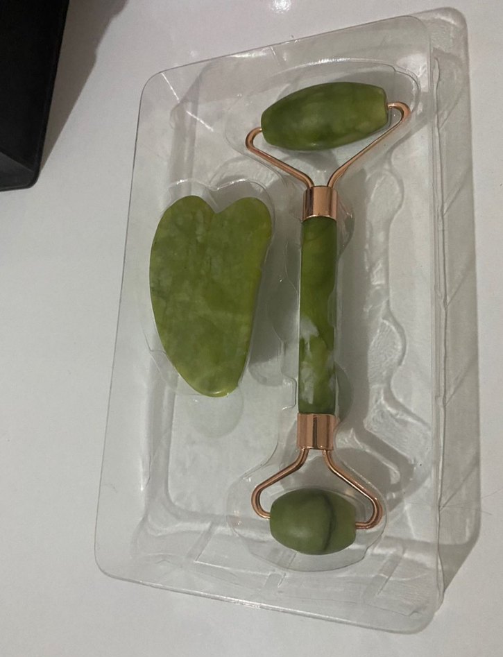 Yeşim Taşı Yüz Masaj Aleti ve Guasha - Görsel 4