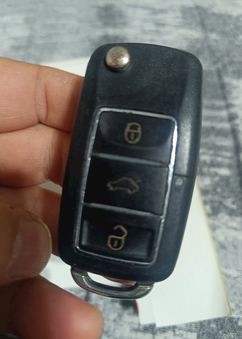 Çipli Oto Anahtar 3 Tuşlu sustalı - Görsel 8