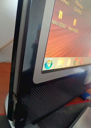 PHİLİPS Monitör VGA Dvi Aux USB kulaklik - Görsel 4