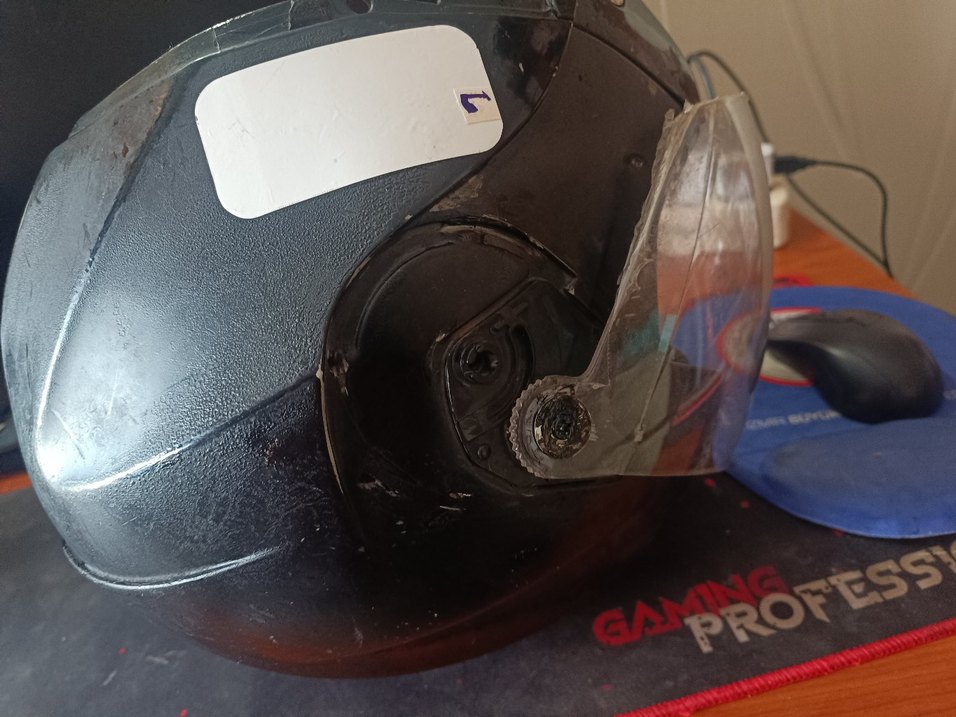 Kask L Beden camı yeni kırık yok - Görsel 3