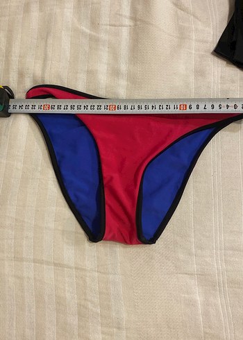 m Beden Siyah Kenarlı çift taraflı Bikini Altı