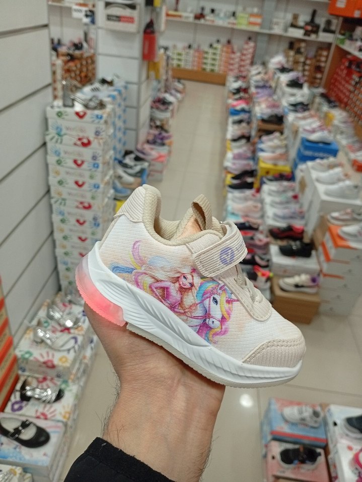 ışıklı Kız Çocuk Beyaz Bağcıksız Spor Ayakkabı - Görsel 2