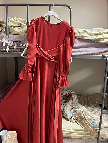 Kremit nar çiçeği abiye saten - Görsel 2