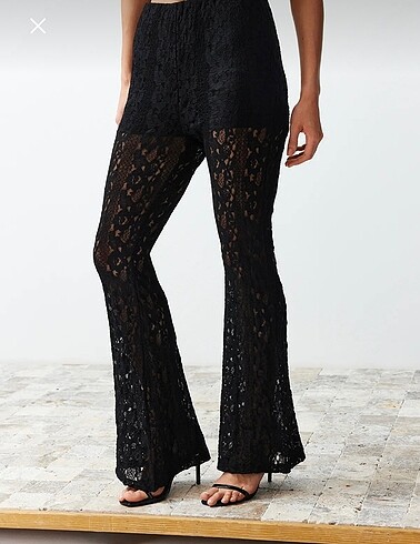 Dantelli İspanyol pantolon siyah