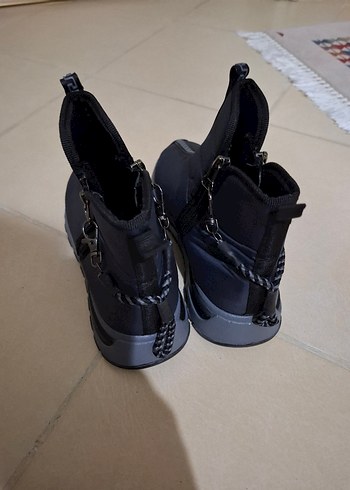 Fermuarlı kadin  Sokak Stili Gri Bot - Görsel 3