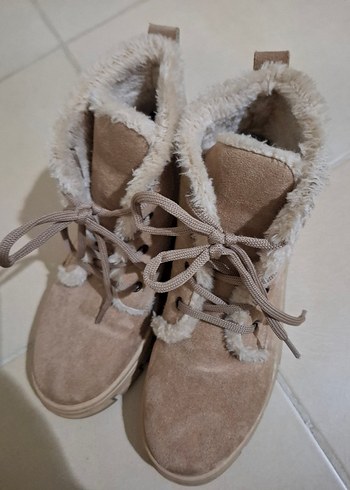 Bej Süet Tüylü Kadın Dolgu Topuk Bot - Görsel 4