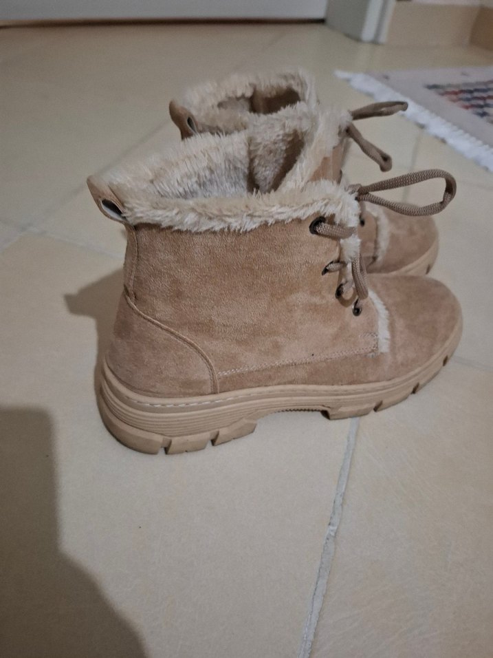 Bej Süet Tüylü Kadın Dolgu Topuk Bot - Görsel 2