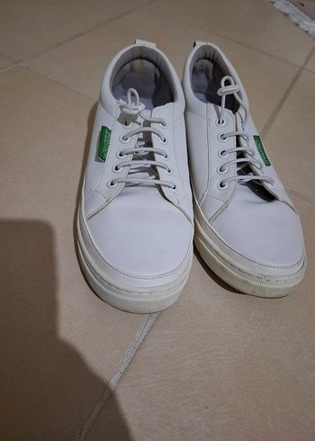 Beyaz Minimalist Kadın Spor Ayakkabı - Görsel 4