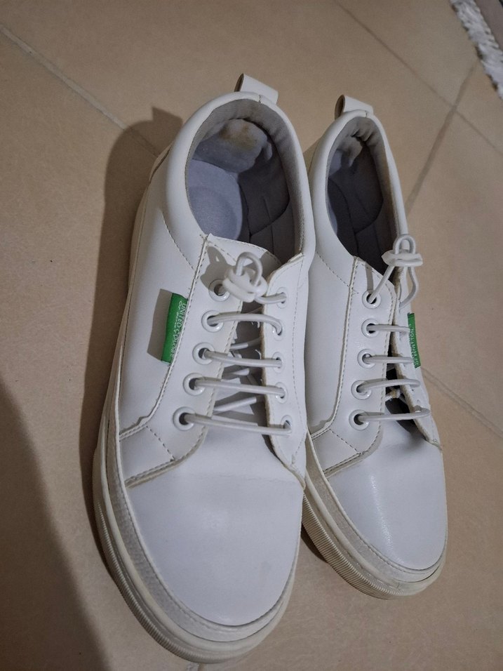 Beyaz Minimalist Kadın Spor Ayakkabı - Görsel 5