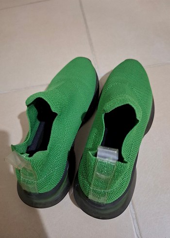 Yeşil Elastik Kadın Spor Ayakkabı - Görsel 4