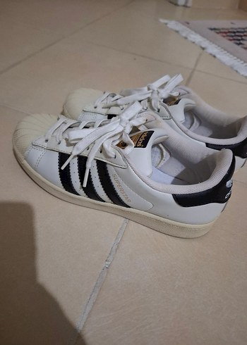 Beyaz Siyah Adidas Superstar Sneakers - Görsel 2