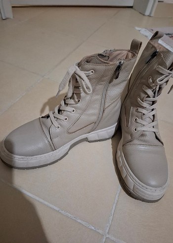 Bej Deri Kadın Spor Botlar - Görsel 6