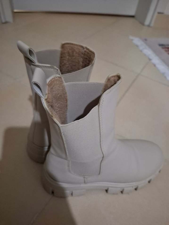 Bej Kadın Kürklü Platform Topuklu Bot - Görsel 5