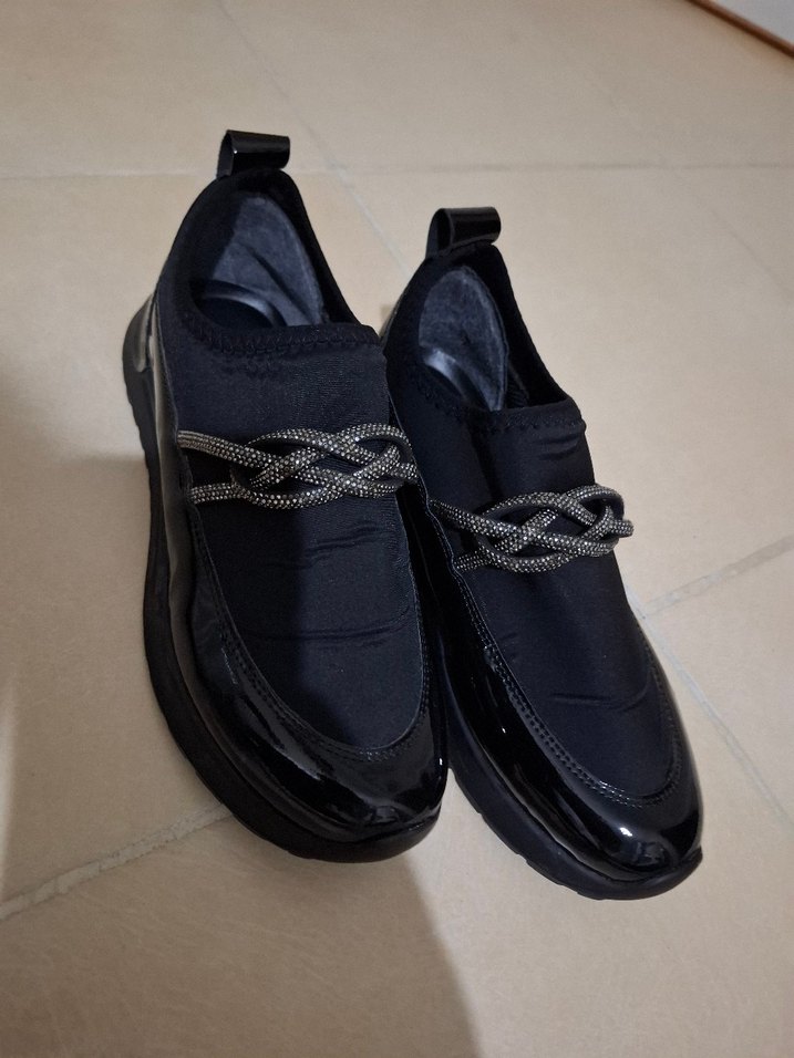 Siyah Zincir Detaylı Stiletto Topuklu Spor Ayakkabı - Görsel 5