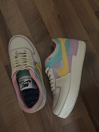 Nike air force pastel tonlari