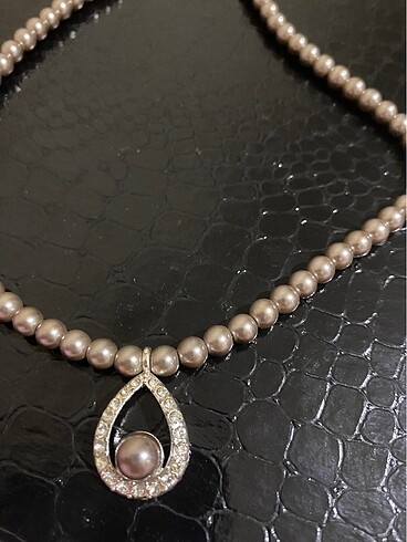 Accessorize Kolye