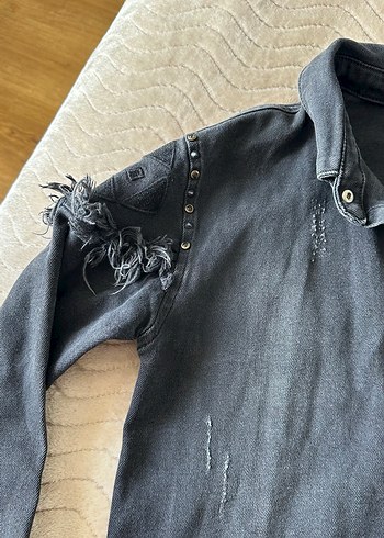 Siyah Düğmeli Uzun Kollu Denim Ceket - Görsel 4