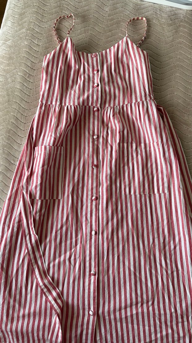 Düğmeli Kırmızı Çizgili Uzun Keten Elbise - Görsel 2