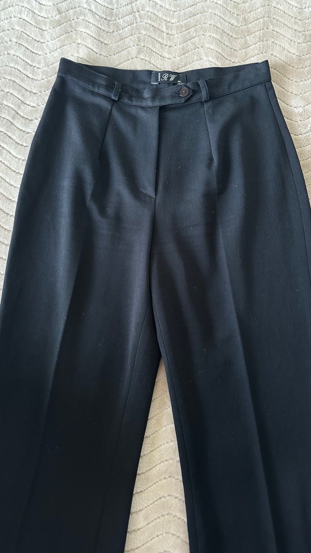 Kadın Siyah Regular Fit Kumaş Pantolon - Görsel 2