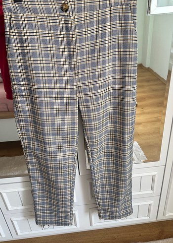 Düğmeli Ekose Desenli Bej Kadın Kumaş Pantolon - Görsel 2