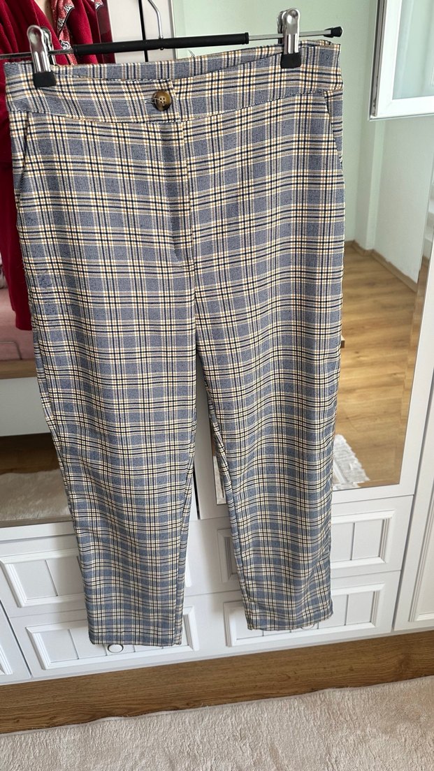 Düğmeli Ekose Desenli Bej Kadın Kumaş Pantolon - Görsel 2