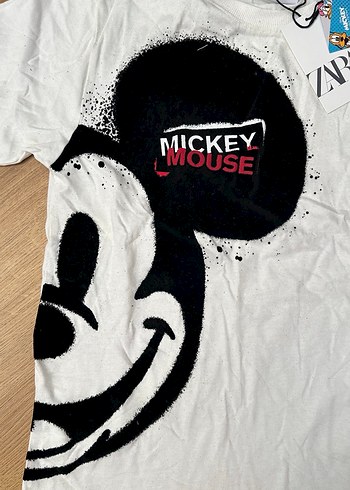 Kız Çocuk Beyaz Mickey Mouse Baskılı Tişört - Görsel 3