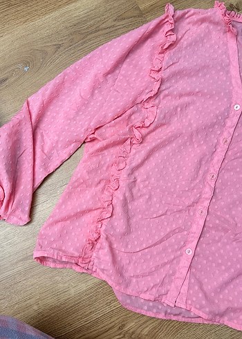 Pembe Fırfırlı V Yaka Kadın Gömlek - Görsel 3