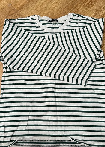 Uzun Kollu Beyaz Çizgili Kadın Tişört - Görsel 6